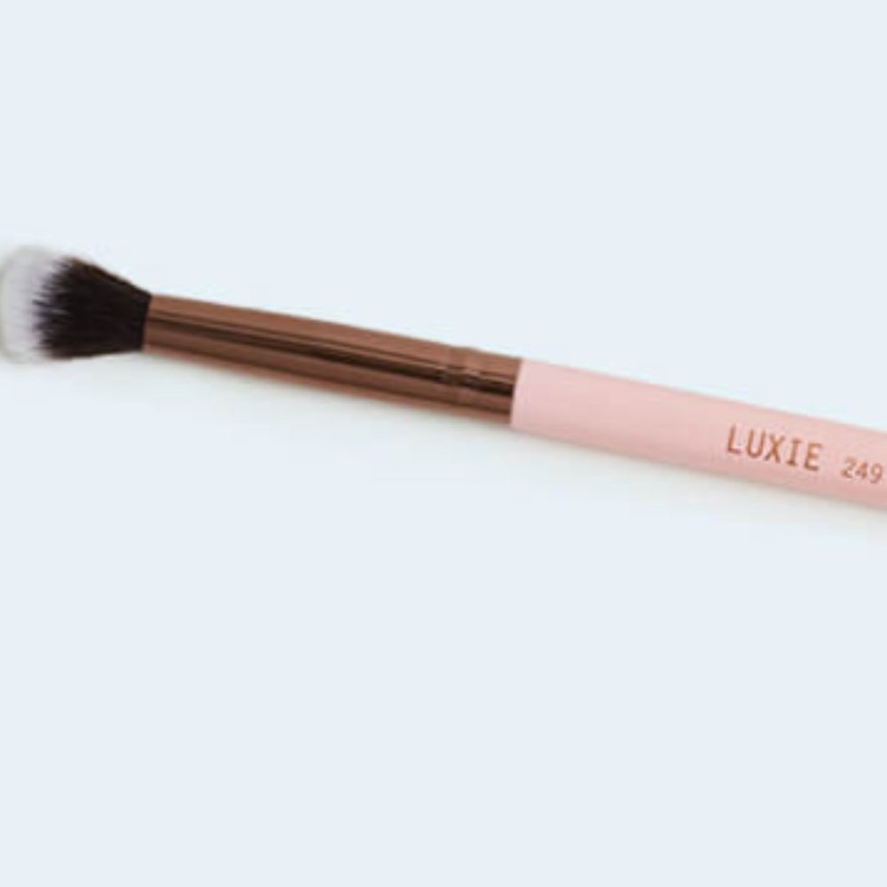 LUXIE BEAUTY Brushes Bundle - NEW